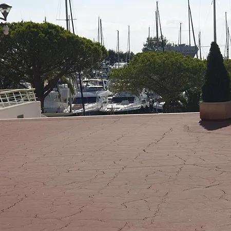公寓 Marina Baie Des Anges *